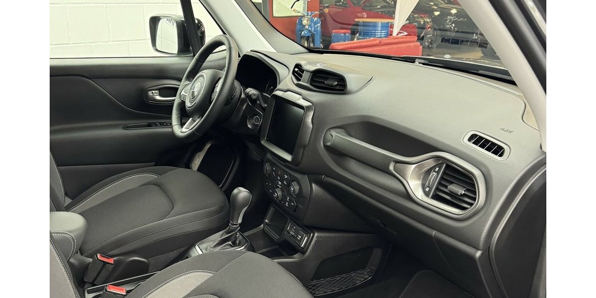 Jeep Renegade 1.5 Mild-Hybrid Limited Panoramadach 15.835 km 21.590 &euro; Lich 35423