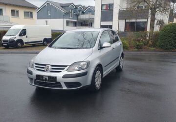 VW Golf 215.395 km 2.000 &euro; Runkel OT Ennerich 65594