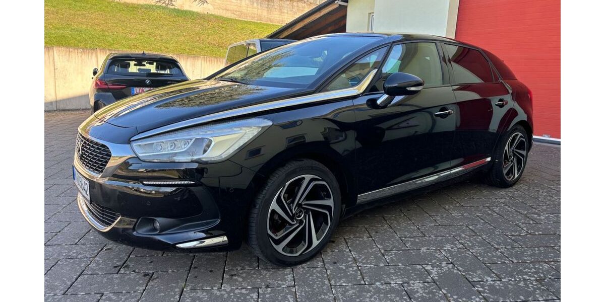 Citroen DS5 78.980 km 12.499 &euro; Dillenburg 35685
