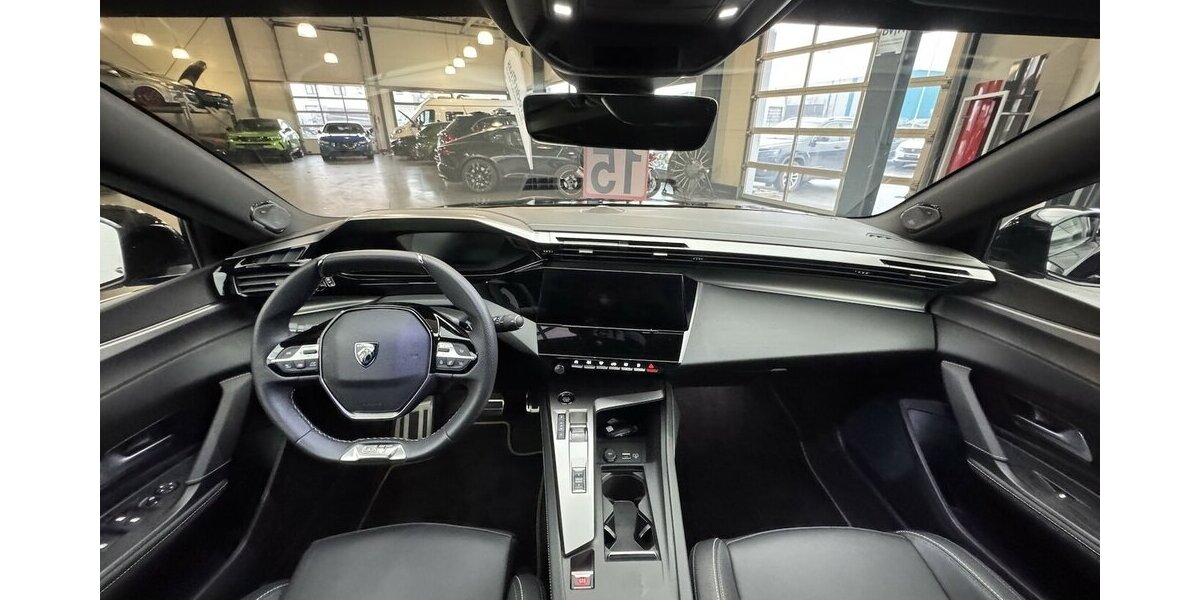 Peugeot 408 GT 145 Hybrid DSC6 Massage 360° Cam 21.700 km 26.950 &euro; Lich 35423