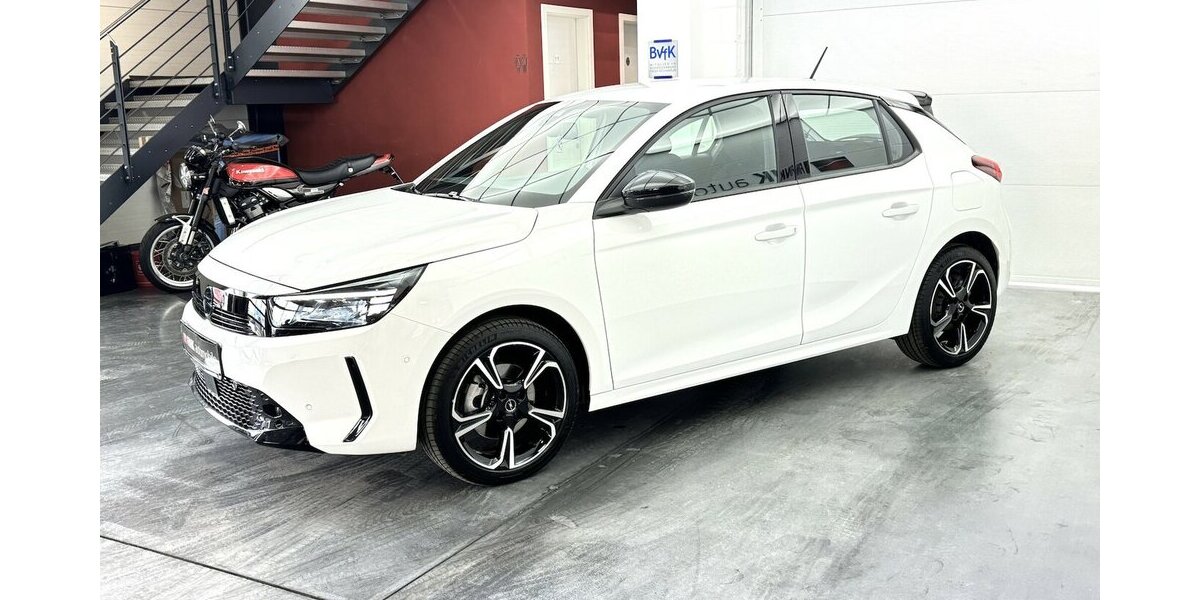 Opel Corsa GS 1.2 Turbo 1.Hand Sitzheizung Carplay 8.600 km 17.320 &euro; Lich 35423