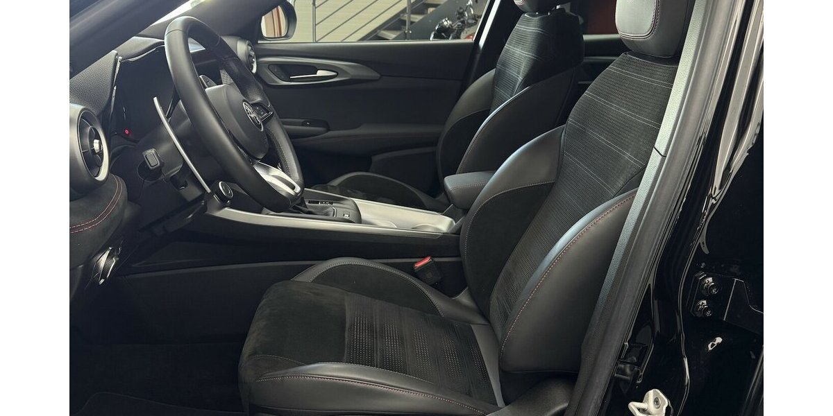 Alfa Romeo Tonale 1.5 Veloce 48 V Hybrid LED CarPlay 11.980 km 27.220 &euro; Lich 35423