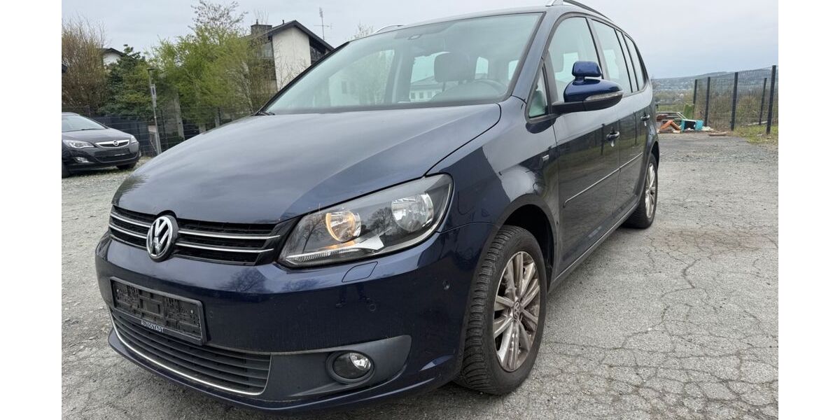 VW Touran 269.867 km 4.900 &euro; Gießen 35396