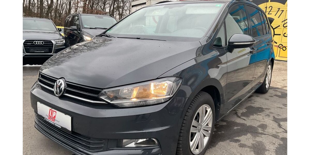 VW Touran 139.206 km 11.990 &euro; Giessen 35394