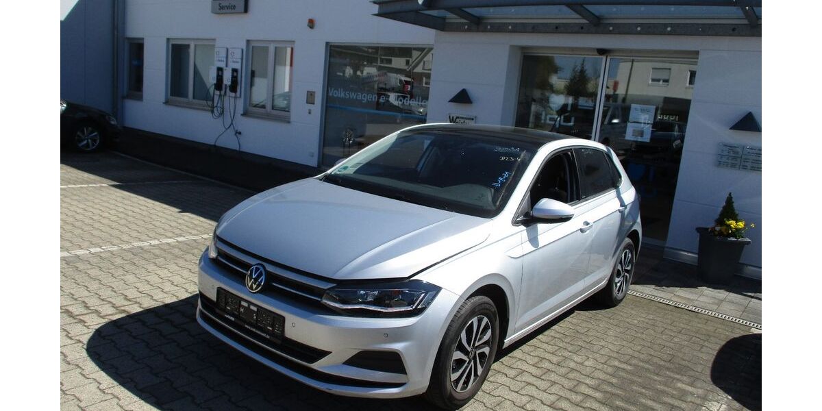 VW Polo 22.990 km 15.890 &euro; Wehrheim 61273