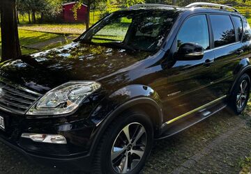 SsangYong REXTON 127.292 km 15.999 &euro; Buseck 35418