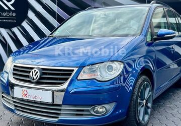 VW Touran 242.171 km 4.480 &euro; Garbenheim 35583