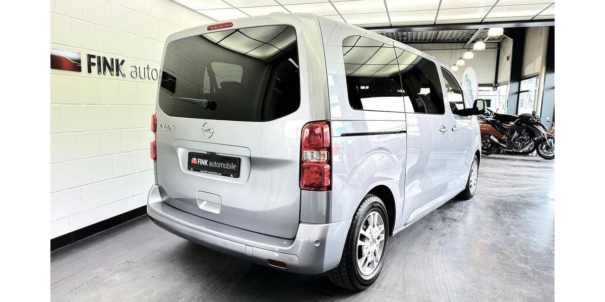 Opel Zafira Life -e Selection M 75kWh 9 Sitzer CAM 29.800 km 31.990 &euro; Lich 35423