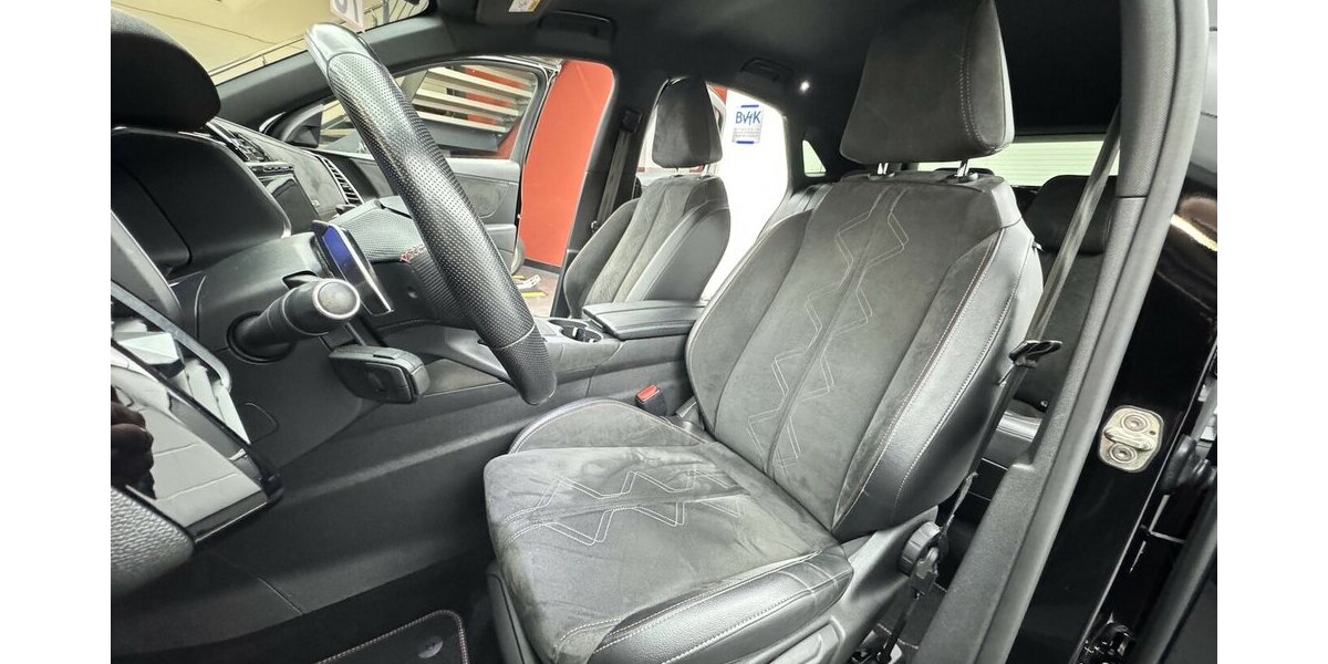 DS Automobiles DS7 Crossback 300 4x4 Performance Line 1.Hand 133.100 km 19.660 &euro; Lich 35423