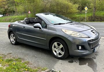 Peugeot 207 123.500 km 2.850 &euro; BRAUNFELS 35619