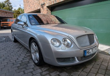 Bentley Continental Flying Spur 113.156 km 22.999 &euro; Neu-Anspach 61267
