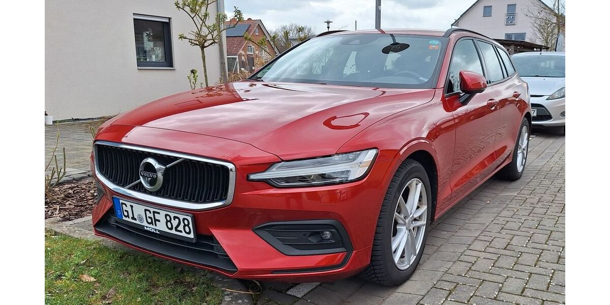 Volvo V60 89.700 km 18.500 &euro; Gießen 35392