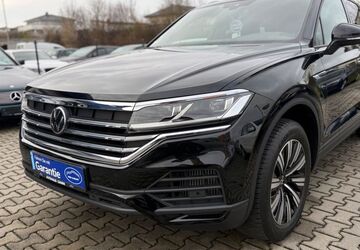 VW Touareg 20.993 km 46.000 &euro; Münzenberg-Gambach 35516