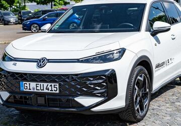 VW T-Roc 6.000 km 35.985 &euro; Pohlheim 35415