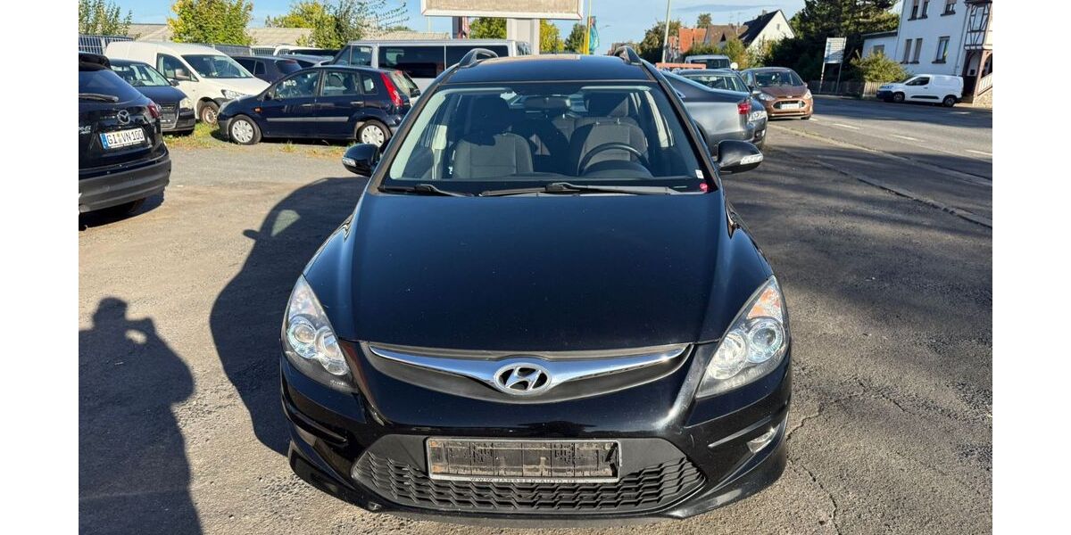 Hyundai i30 156.780 km 3.499 &euro; Hungen 35410