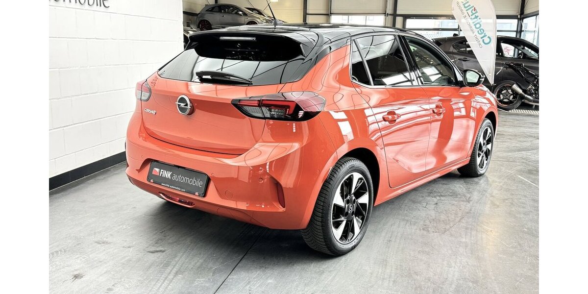 Opel Corsa e Elegance 1.Hand 50 kWh Carplay Sitzhzg 23.400 km 16.890 &euro; Lich 35423