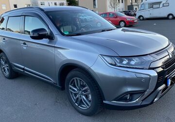 Mitsubishi Outlander 107.000 km 20.550 &euro; Neu-Anspach 61267