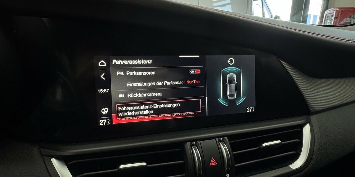 Alfa Romeo Giulia 2.0 Competizione Q4 Turbo Panoramadach 17.100 km 38.460 &euro; Lich 35423