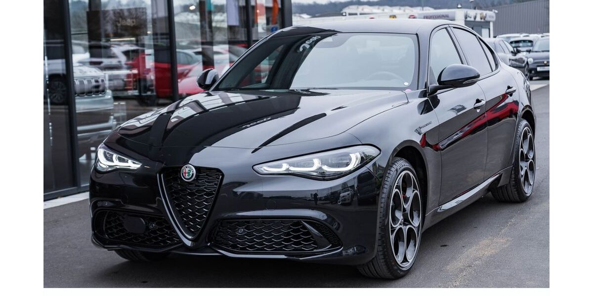 Alfa Romeo Giulia 20.567 km 40.895 &euro; Pohlheim 35415