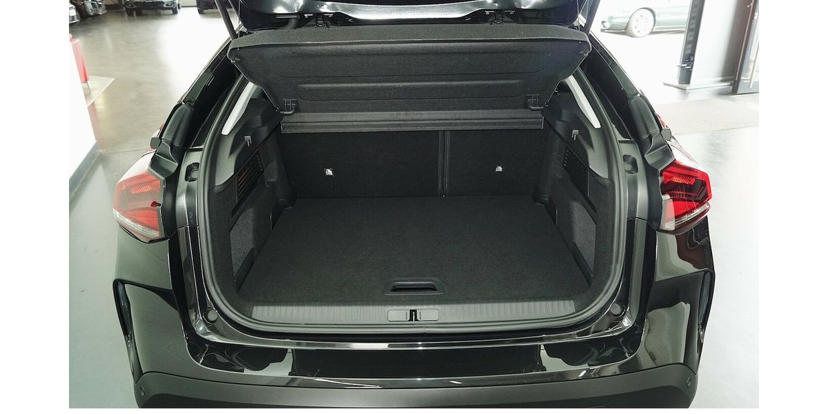 Citroen C4 e- 136 Shine 50 KWh LED CARPLAY 43.800 km 17.320 &euro; Lich 35423