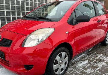 Toyota Yaris 208.000 km 1.990 &euro; Butzbach 35510