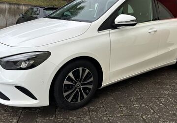 Mercedes-Benz B 200 99.680 km 18.499 &euro; Dillenburg 35685