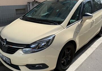 Opel Zafira Tourer 300.196 km 4.350 &euro; Gießen 35390