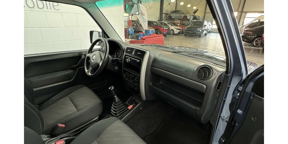 Suzuki Jimny FJ Lim. 1.3 AHK Sitzheizung Klimaanlage 84.150 km 15.890 &euro; Lich 35423