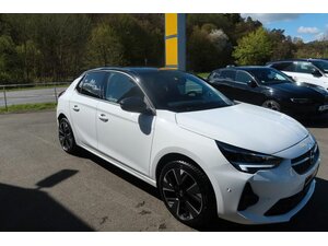 Opel Corsa F e GS Line 9.800 km 19.290 &euro; Bad Endbach 35080