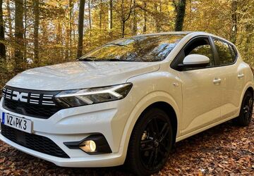 Dacia Sandero 49.000 km 14.900 &euro; Solms 35606