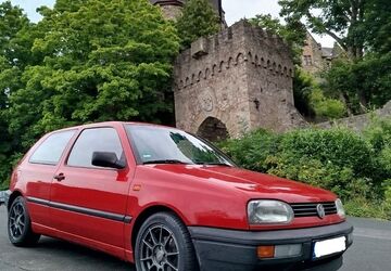VW Golf 275.000 km 2.300 &euro; Wetzlar 35584