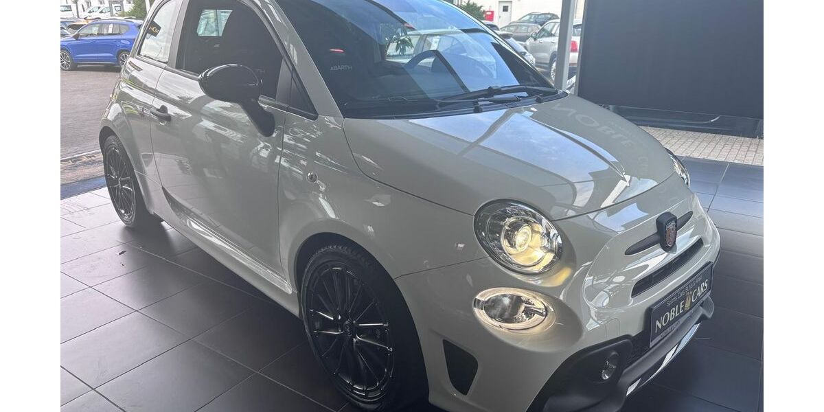Abarth 695C 6.097 km 30.490 &euro; Giessen 35394