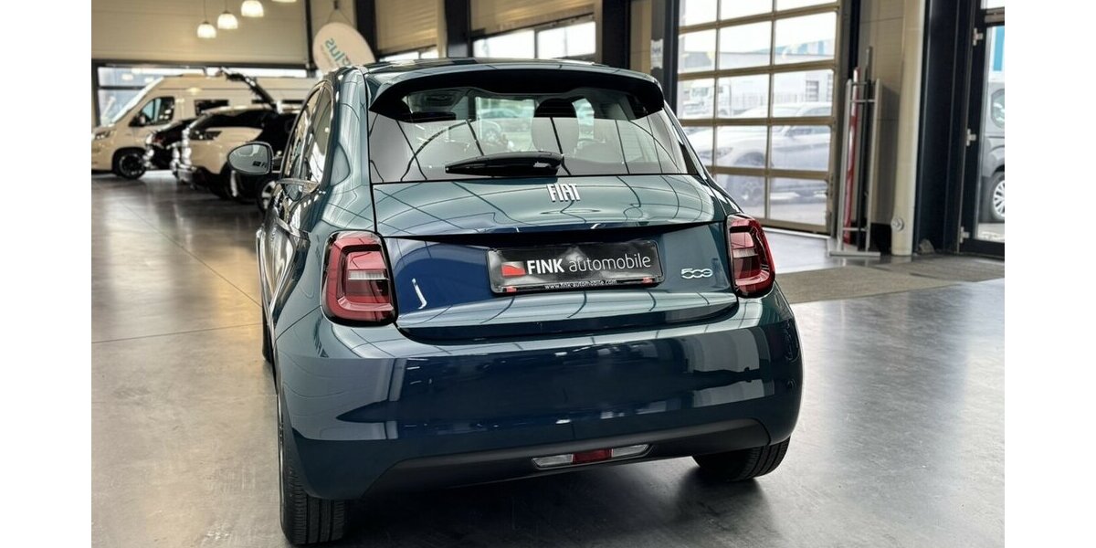 Fiat 500e Action Carplay Android Automatik 1.Hand 26.891 km 13.440 &euro; Lich 35423