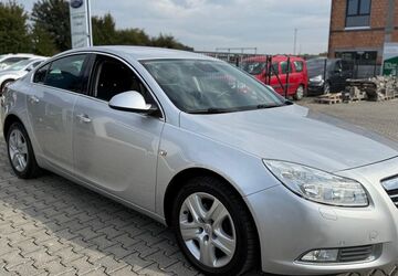 Opel Insignia 182.000 km 1.900 &euro; Münzenberg-Gambach 35516