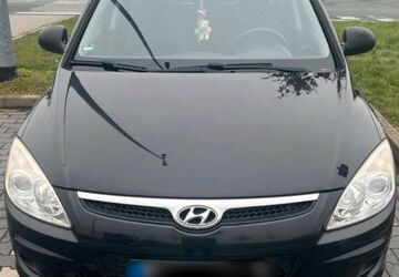Hyundai i30 182.300 km 1.700 &euro; Butzbach 35510