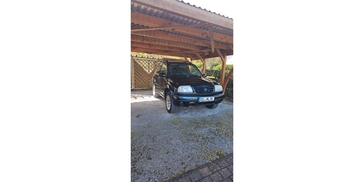 Suzuki Grand Vitara 181.000 km 5.350 &euro; Herborn 35745
