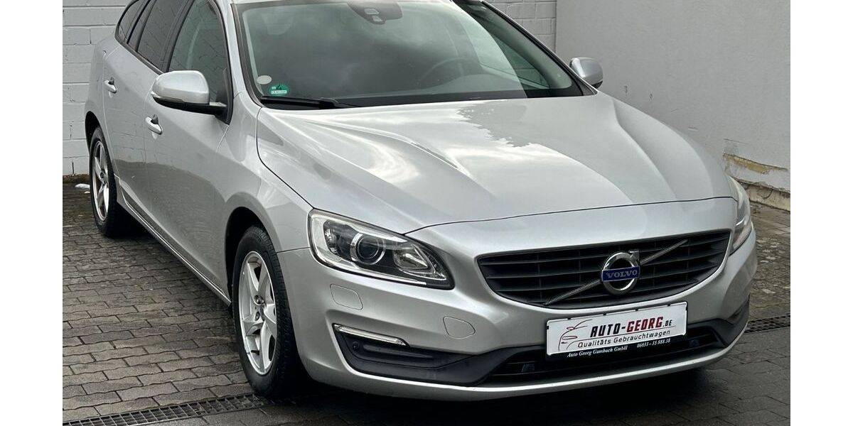 Volvo V60 179.000 km 10.999 &euro; Münzenberg Gambach 35516