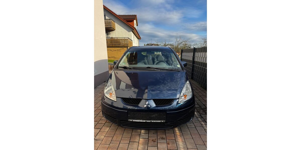 Mitsubishi Colt 216.000 km 3.000 &euro; Lohra 35102