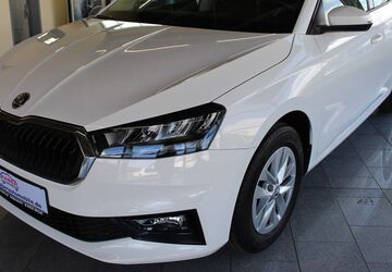 Skoda Fabia 25.286 km 14.889 &euro; Wölfersheim 61200