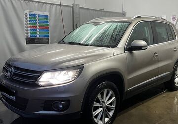 VW Tiguan 128.000 km 11.250 &euro; Wetzlar 35578