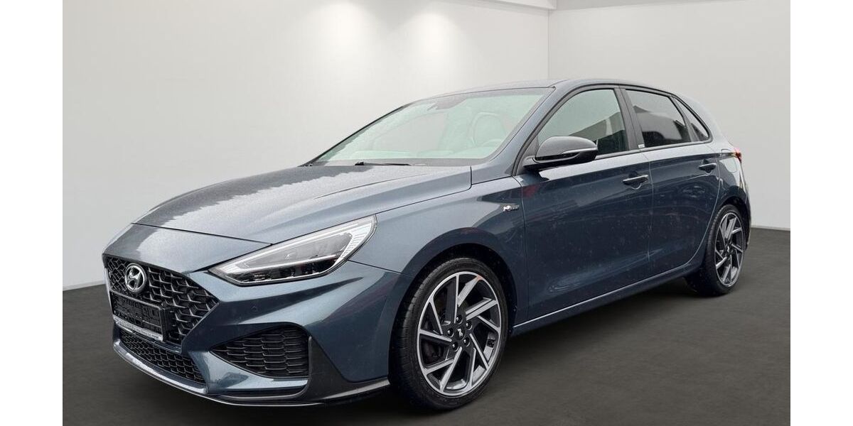 Hyundai i30 70.359 km 14.480 &euro; Dillenburg 35684