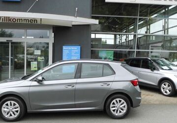 Skoda Fabia 3.000 km 20.980 &euro; Langgöns 35428