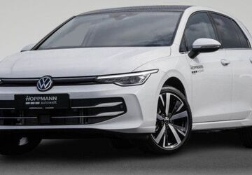 VW Golf 9.000 km 36.990 &euro; Haiger 35708