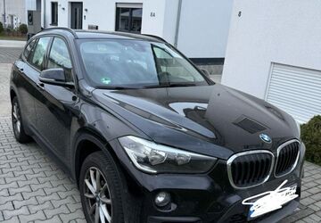 BMW X1 99.000 km 15.600 &euro; Lich 35423
