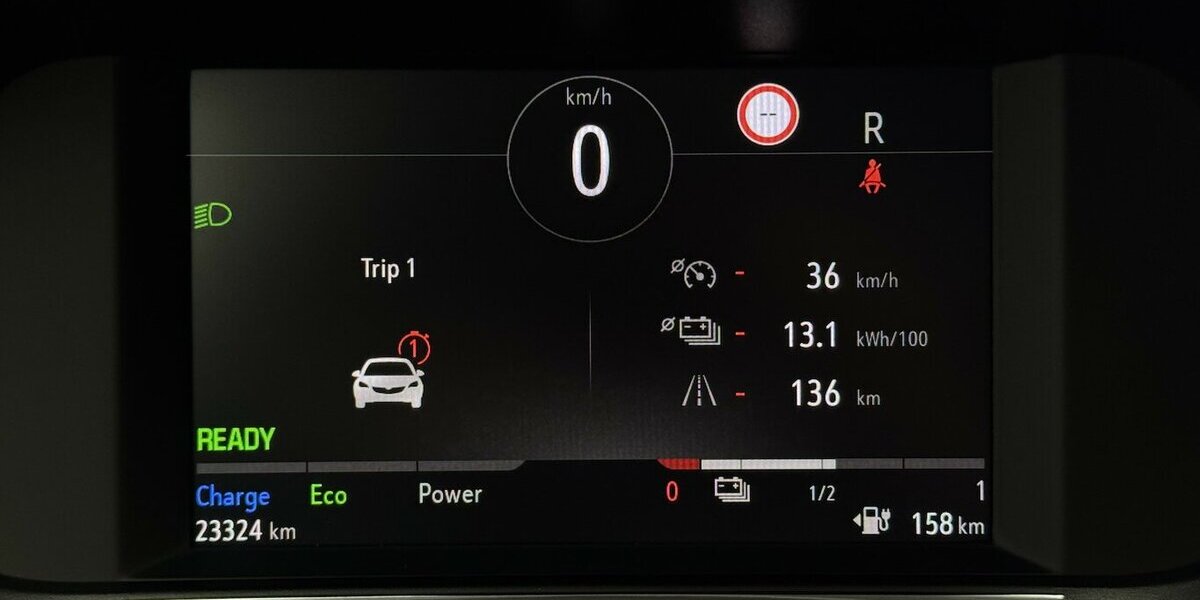 Opel Corsa e Elegance 1.Hand 50 kWh Carplay Sitzhzg 23.400 km 16.890 &euro; Lich 35423