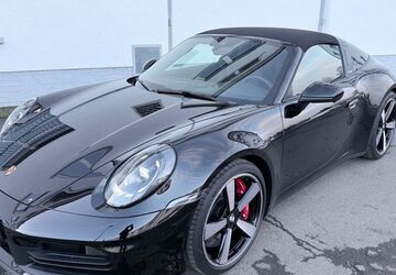 Porsche 992 6.200 km 174.900 &euro; Gießen 35394
