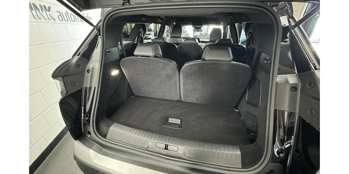 Peugeot 5008 145 Mild Hybrid Allure7 Sitzer LED 360°Cam 35.800 km 28.760 &euro; Lich 35423