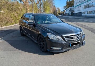 Mercedes-Benz E 300 245.000 km 10.200 &euro; Weilburg 35781