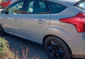 Ford Focus 118.600 km 5.850 &euro; Wetzlar 35584