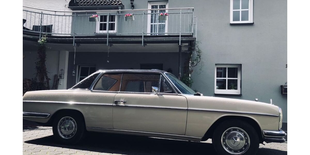 Mercedes-Benz 250 8.800 km 17.900 &euro; Weilrod 61276